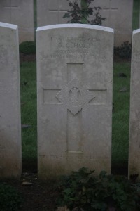 Aubigny Communal Cemetery Extension - Holt, George Gledhill