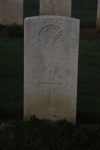 Aubigny Communal Cemetery Extension - Homer, G