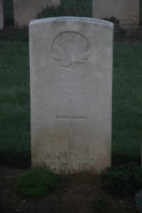 Aubigny Communal Cemetery Extension - Houghton, George Richard