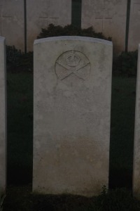 Aubigny Communal Cemetery Extension - Hunter, John William