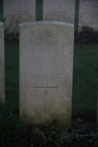 Aubigny Communal Cemetery Extension - Hunter, J