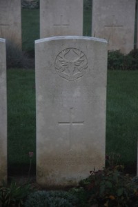 Aubigny Communal Cemetery Extension - Hutchinson, Spencer