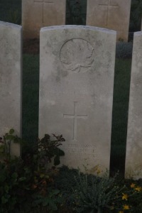 Aubigny Communal Cemetery Extension - Iceton, James Harold Vincent