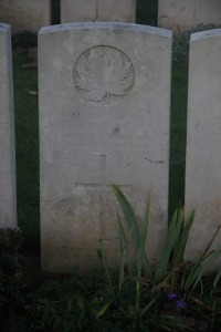 Aubigny Communal Cemetery Extension - Iliff, T C