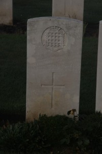 Aubigny Communal Cemetery Extension - Ives, William Alfred