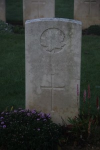 Aubigny Communal Cemetery Extension - Jackson, George Olaf Damien Ceadda