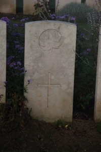 Aubigny Communal Cemetery Extension - Japp, Frank Bradshaw