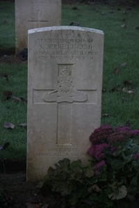 Aubigny Communal Cemetery Extension - Jerrett, Sydney (Jim)