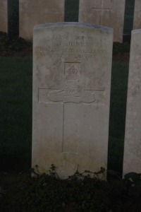 Aubigny Communal Cemetery Extension - Jones, J