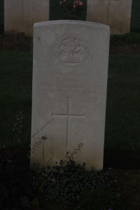 Aubigny Communal Cemetery Extension - Jones, Sydney