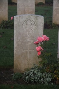 Aubigny Communal Cemetery Extension - Kell, Douglas Fearn