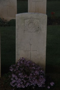 Aubigny Communal Cemetery Extension - Kempster, J