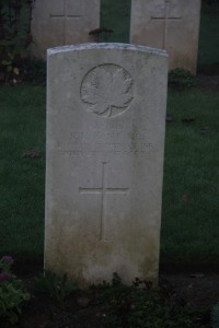 Aubigny Communal Cemetery Extension - Kent, S H