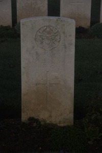 Aubigny Communal Cemetery Extension - Laidiaw, D