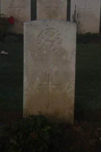 Aubigny Communal Cemetery Extension - Lawlor, J