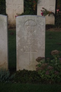 Aubigny Communal Cemetery Extension - Livingston, William Montgomery