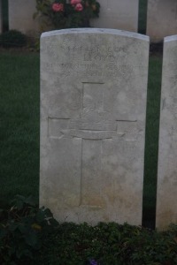 Aubigny Communal Cemetery Extension - Lloyd, F