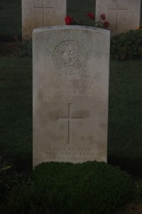 Aubigny Communal Cemetery Extension - Lockhart, J