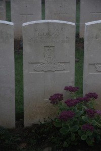 Aubigny Communal Cemetery Extension - Lodge, Edward