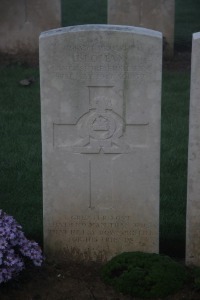 Aubigny Communal Cemetery Extension - Lomax, James