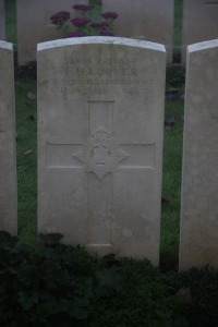 Aubigny Communal Cemetery Extension - Looker, Francis Herbert