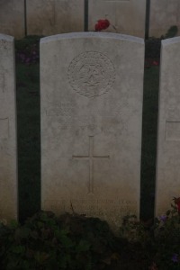 Aubigny Communal Cemetery Extension - MacLennan, Harry Lachlan