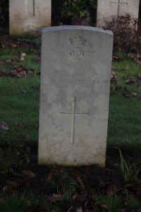 Aubigny Communal Cemetery Extension - MacPherson, Archibald Austin Oliver