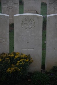 Aubigny Communal Cemetery Extension - Mansfield, E