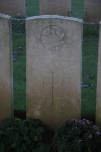 Aubigny Communal Cemetery Extension - Mansford, Densil