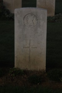 Aubigny Communal Cemetery Extension - Marner, W