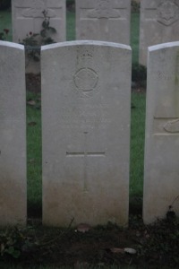 Aubigny Communal Cemetery Extension - Martin, Percival James