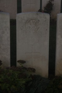 Aubigny Communal Cemetery Extension - Mayne, W C