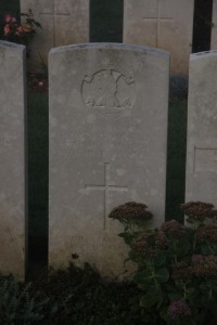 Aubigny Communal Cemetery Extension - McDonald, James