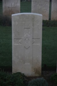 Aubigny Communal Cemetery Extension - McLaughlan, James Cull