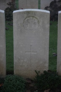 Aubigny Communal Cemetery Extension - Milne, John Shand