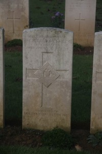 Aubigny Communal Cemetery Extension - Morrison, Archibald