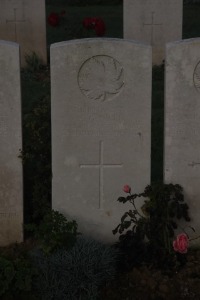 Aubigny Communal Cemetery Extension - Neill, Alexander Guild