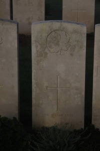 Aubigny Communal Cemetery Extension - Newman, Arthur Wellington