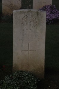 Aubigny Communal Cemetery Extension - Nicholson, J