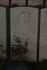 Aubigny Communal Cemetery Extension - Oakley, James