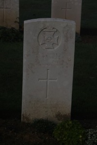 Aubigny Communal Cemetery Extension - Page, Arthur Leslie