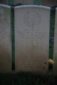 Aubigny Communal Cemetery Extension - Parsons, Walter Hawkins