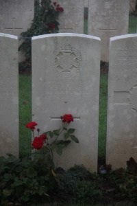 Aubigny Communal Cemetery Extension - Payne, Ernest