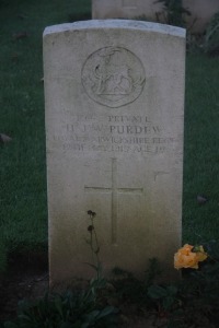 Aubigny Communal Cemetery Extension - Purdew, H J W