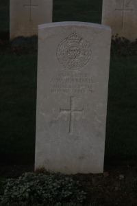 Aubigny Communal Cemetery Extension - Randall, J W