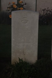 Aubigny Communal Cemetery Extension - Rayner, C W