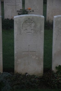 Aubigny Communal Cemetery Extension - Redfern, N