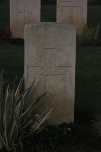 Aubigny Communal Cemetery Extension - Ripton, William