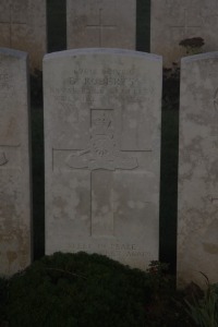 Aubigny Communal Cemetery Extension - Roberts, Brinley