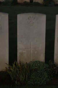 Aubigny Communal Cemetery Extension - Robertson, Alexander